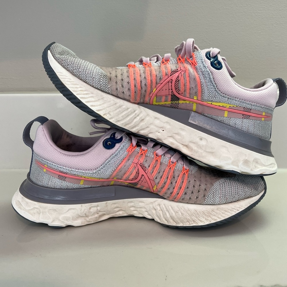 Nike react infinity running shoe